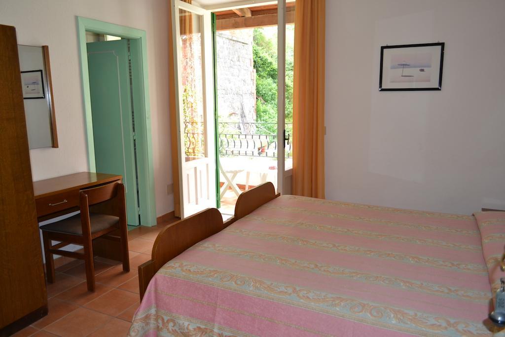 Sant'Angelo  Hotel Villa Bina חדר תמונה