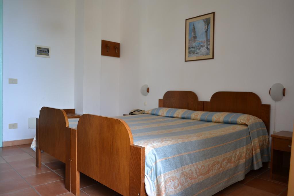Sant'Angelo  Hotel Villa Bina חדר תמונה