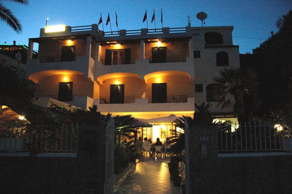 Sant'Angelo  Hotel Villa Bina מראה חיצוני תמונה